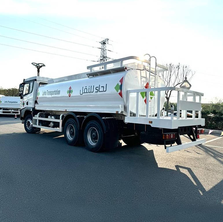 6x4 20000L Multi Function Water Tanker Bowser Sprinkler Truck with Engine & Pump Euro 3 Emission 3