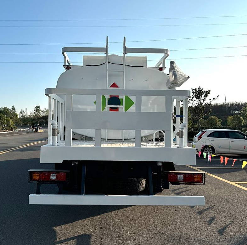 6x4 20000L Multi Function Water Tanker Bowser Sprinkler Truck with Engine & Pump Euro 3 Emission 4